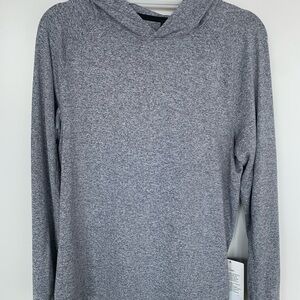 nwt License to Train Hoodie